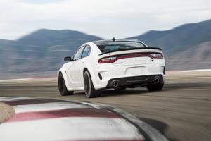 Dodge Charger SRT Hellcat Redeye 2020 года 
